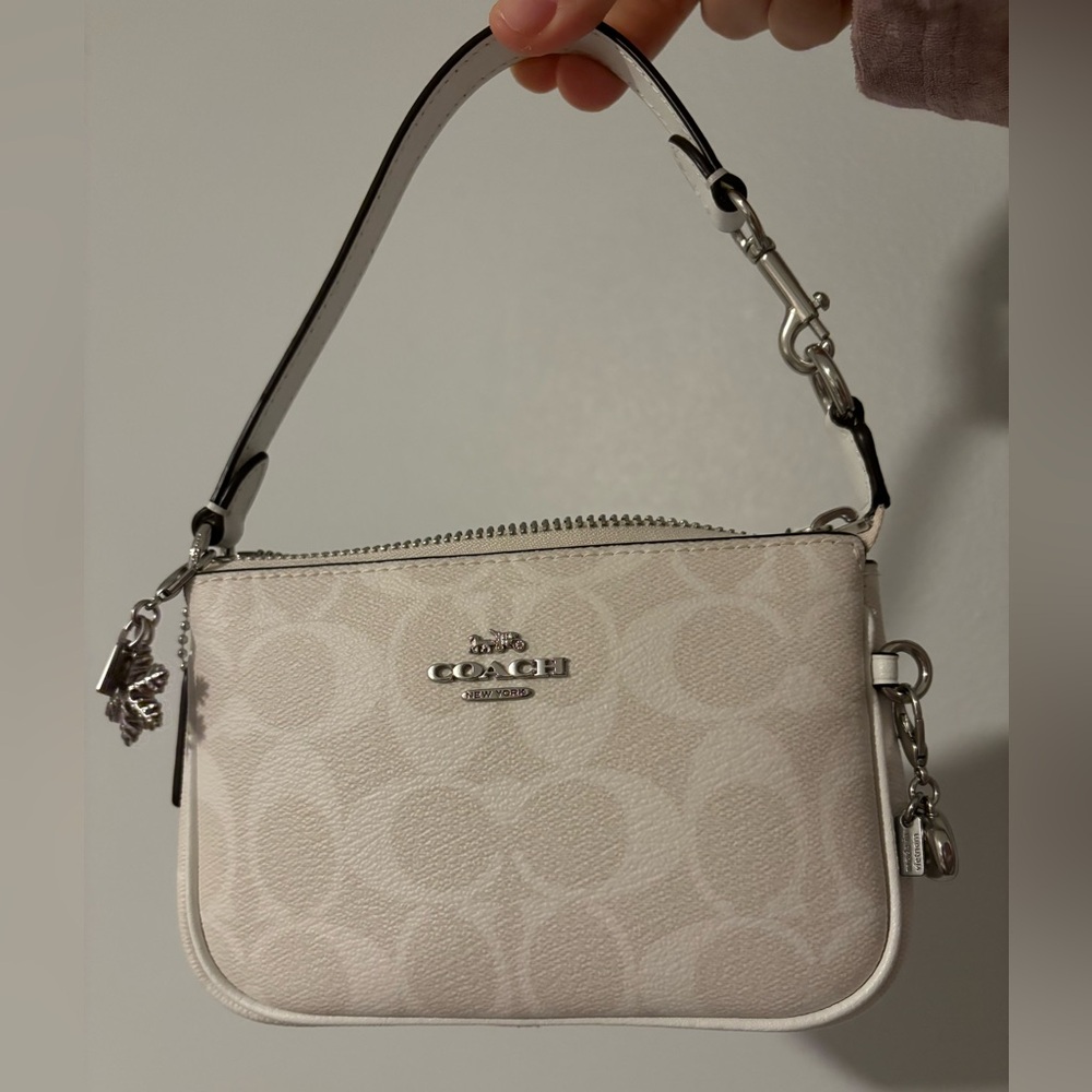 Coach mini